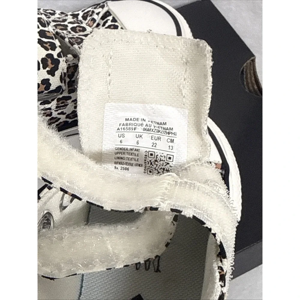 CONVERSE Size 6 Toddler SHOES CTAS 2V OX EGRET/White/BLACK Animal Print New